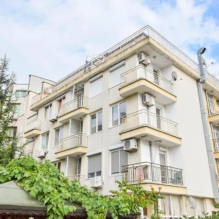 Classic Apartment *
